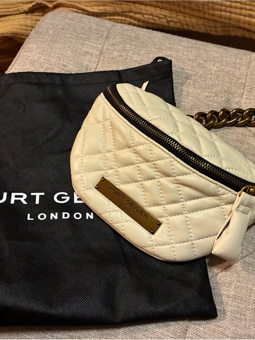 Kurt Geiger Cream Quilted Crossbody Belt Bag with Gold Plaque - Picture 3 of 4